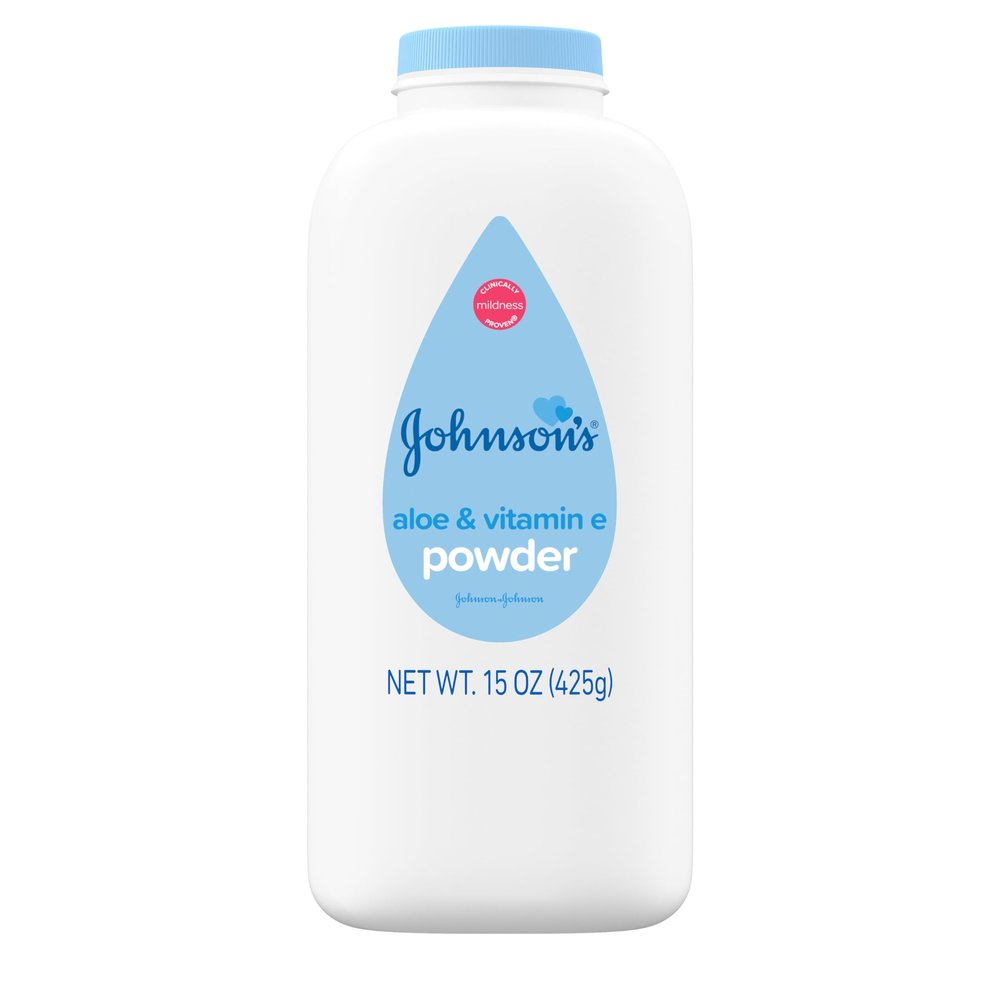 Johnson's Baby Powder Pure Cornstarch with Aloe & Vitamin E, 445 ml