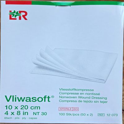 Vliwasoft Nonwoven Compresses 10 x 20 cm, Sterile, 6-Layer