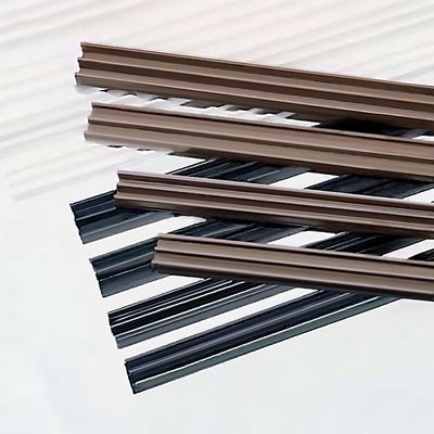 Glass guide profile for 4 mm glass, bottom, black, 1 m piece