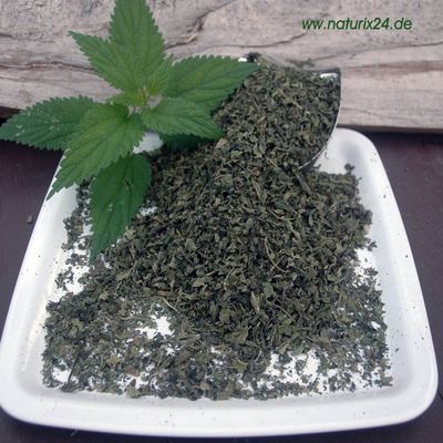 Naturix24 Stinging Nettle Tea, Cut Stinging Nettle Leaves, 100 g Bag