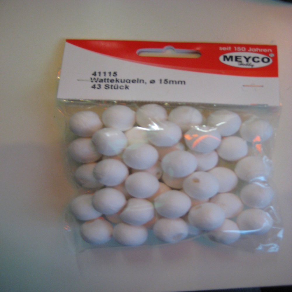 Cotton Balls 15 mm / 43 Pieces