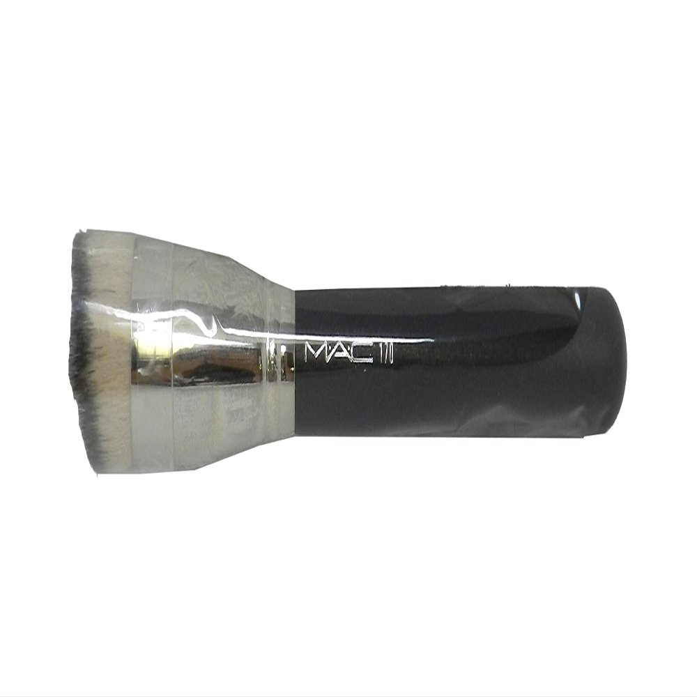MAC #170S Rounded Slant Brush