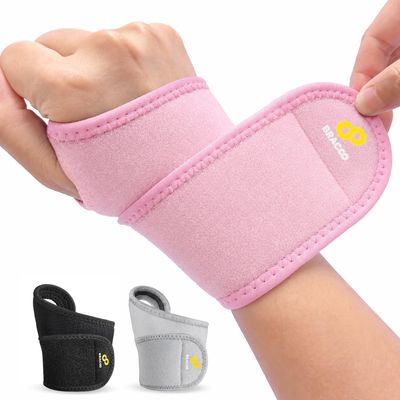Bracoo Wrist Support, Breathable Wrist Brace for Sports, Carpal Tunnel, Tendonitis and Arthritis, WS10