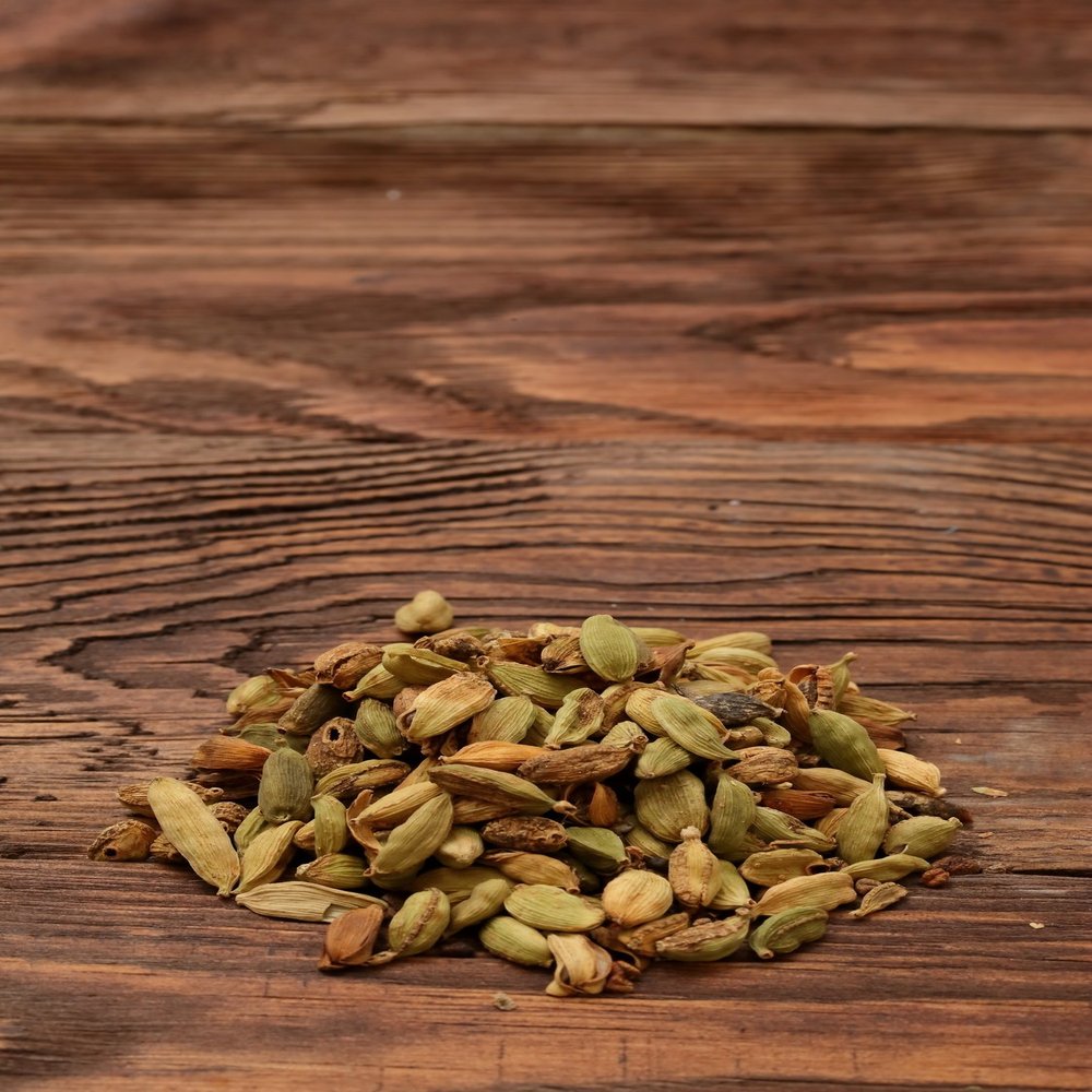 2 x 500 g Whole Green Cardamom, 1 kg