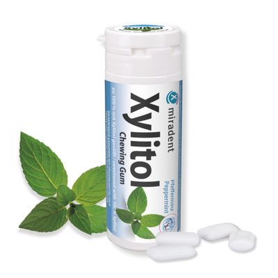 miradent Xylitol Dental Care Chewing Gum Peppermint Tin, 30 Pieces (1 x 30 g) | Sugar-Free | Vegan | Cavity-Preventive | On the Go