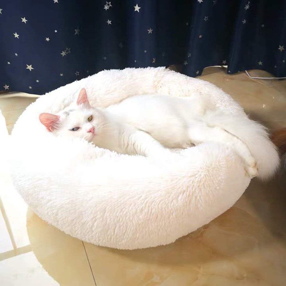 Warm Pet Donut Bed, Soft Plush Cushion with Non-Slip Base, 70 cm, White