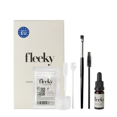 fleeky Browhenna Kit - DIY Eyebrow Tint for Brows on Fleek, Henna Powder for Natural-Looking Brows, Perfect for Girls' Night or as a Birthday Gift (Mini, Light Brown)