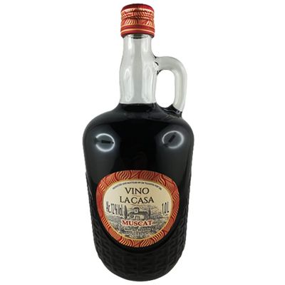 Vino Lacasa Sweet Muscat Red Wine 1 L 12% ABV Moldovan Wine