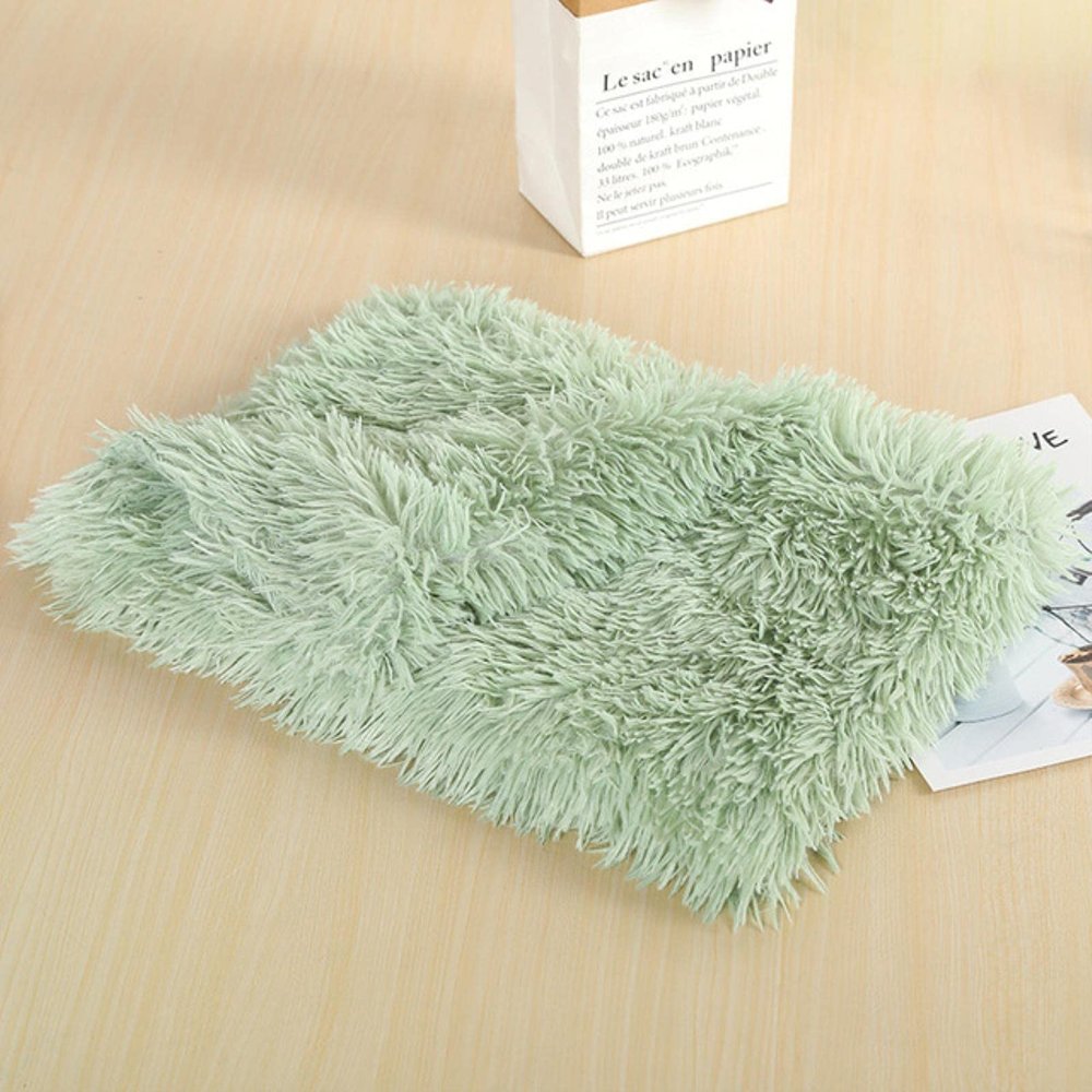 GoodLuck Plush Soft Dog Blanket, Warm Pet Sleeping Mat