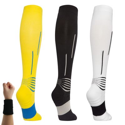 Dee Plus Compression Socks, 2 Pairs, 15–25 mmHg, Knee-High Striped Socks for Men and Women