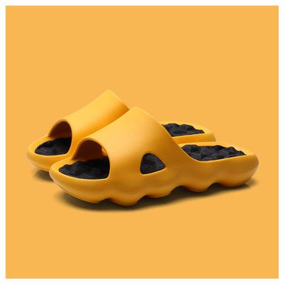 FSCLJ Women's Massage Slippers, Acupressure Sandals for Indoor and Outdoor Use, Pair