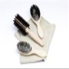 La fabrication Green Hair Brush, 100% Boar Bristles, Made in France, 6 cm Diameter view 3