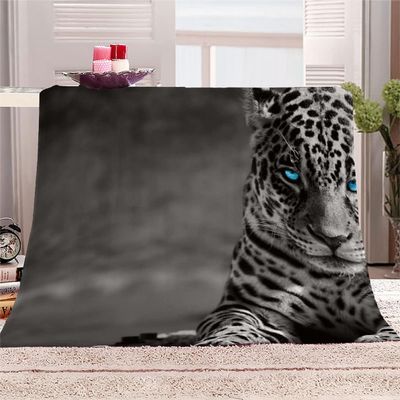 Aolity Baby Blanket 70 x 100 cm, Black-and-White Jaguar and Blue-Eyed Tiger, Plush Flannel Blanket