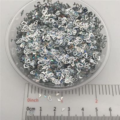 CHANWA 20 g 3 mm Hollow Heart PVC Sequins for Nail Art