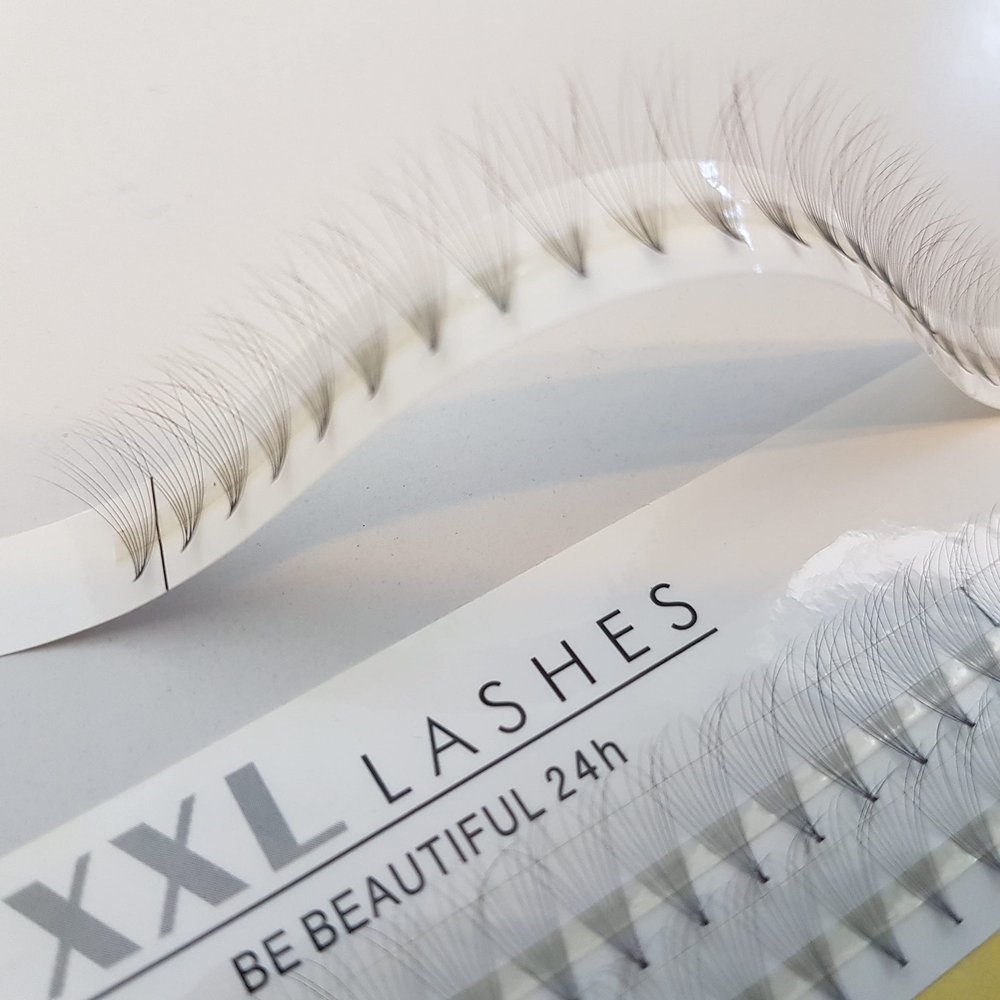 10D Premade Eyelash Fans, 60 Volume Lash Extensions, 9 mm C-Curl, 0.05 mm