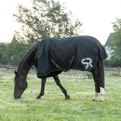 SUNRIDE 50 g Rain Blanket for Horses (Dublin) – 600D – Compatible with Liners – 100% Waterproof – 5,000 mm Water Column – Extremely Breathable – Black (135 cm)
