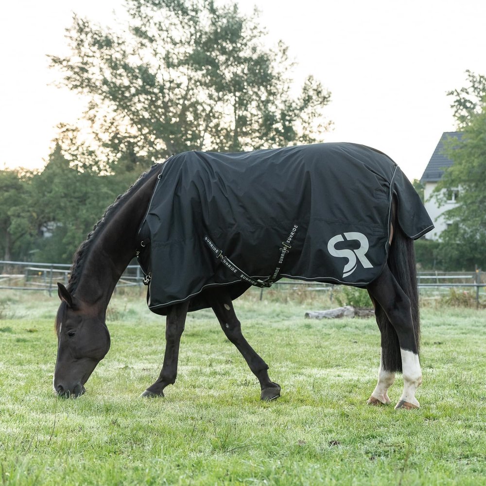 SUNRIDE 50 g Rain Blanket for Horses (Dublin) – 600D – Compatible with Liners – 100% Waterproof – 5,000 mm Water Column – Extremely Breathable – Black (135 cm)