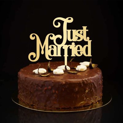 Just Married Cake Topper, “Mr & Mrs,” Gold Silhouette, 15.2 cm