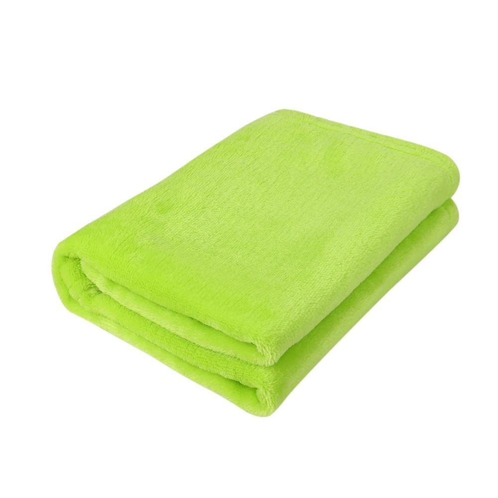 Battnot Small Flannel Blanket, 50 x 70 cm, 100% Polyester Microfiber, Soft and Warm, Green, Solid Color
