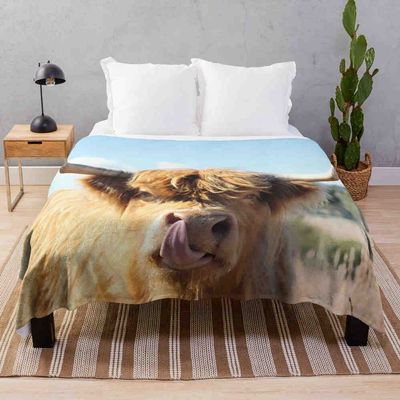 3D Highland Cow Flannel Blanket – Ultra-Soft, Lightweight, Four-Season Throw