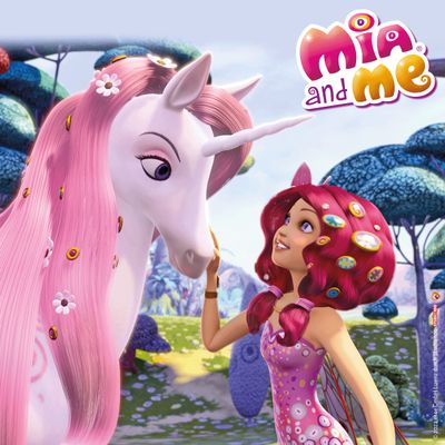 Mia and Me "Mia and Lyria" Edible Cake Image, Square (22 x 22 cm)