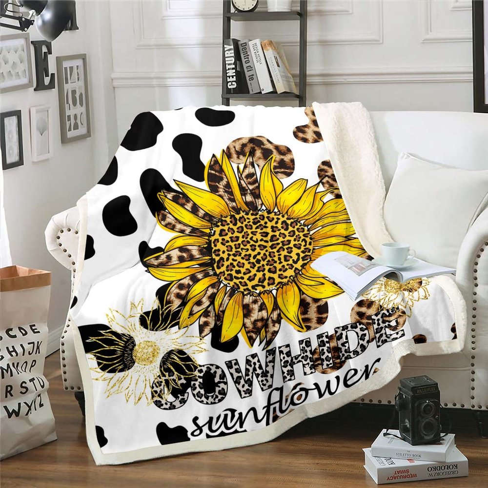Cowhide Floral Blanket 130 x 150 cm, Leopard Print Fleece Throw, Black Brown Yellow