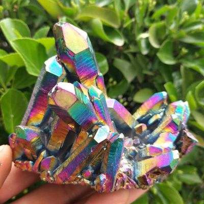 WGPHD Meditation at Home 200–210 g Beautiful Multicolored Metallic Flame-Ring Quartz Crystal Cluster Specimen for Wedding Decor or Aquariums