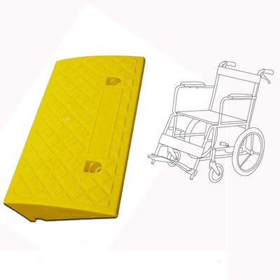 FREAZE Non-Slip Vehicle Threshold Ramp, Heavy-Duty Loading Ramp for Motorcycles, Cars, Wheelchairs, Trailers and Wheelbarrows, Portable Drive-Up Wedge, Yellow, 49 x 22 x 4 cm