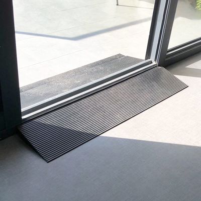 0.6/1/1.5/2 in Rise Ramp, Threshold Ramp for People with Disabilities, Non-Slip Wheelchair Ramp (90 x 8 x 0.8 cm)