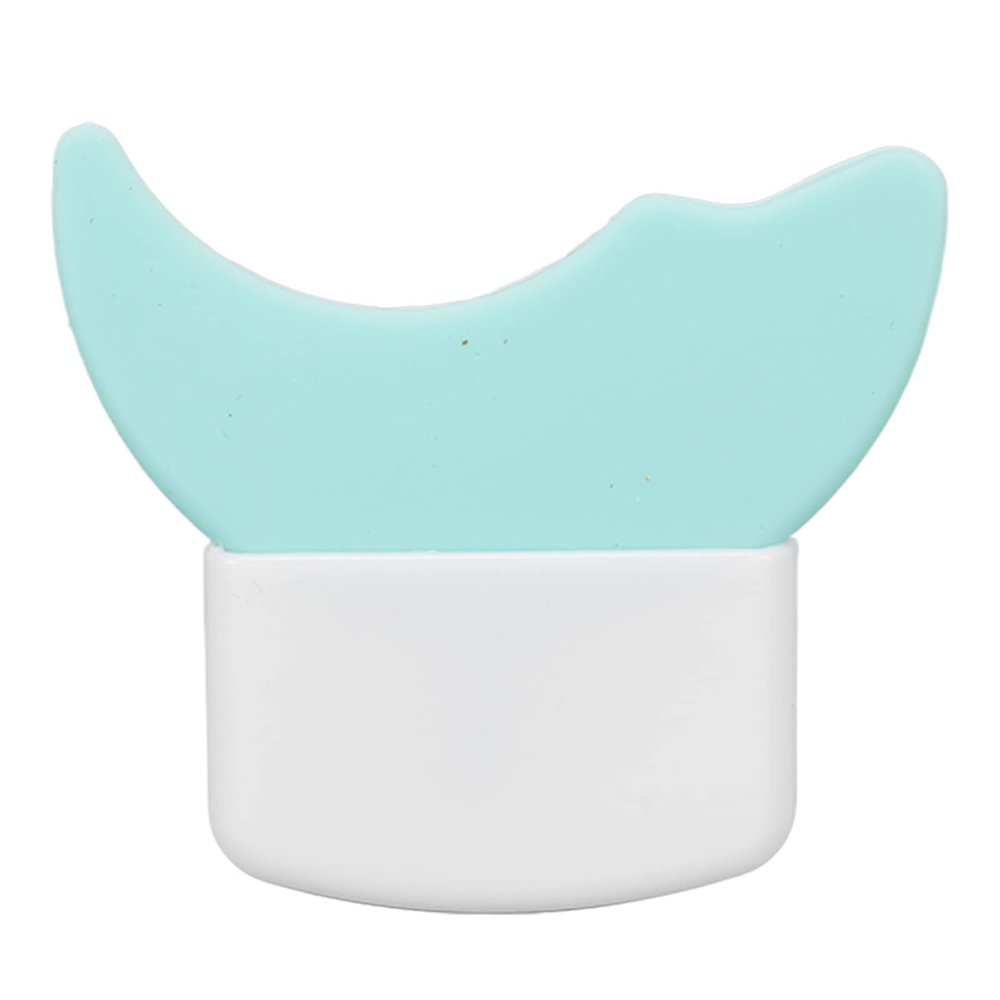 Silicone Eyeliner and Mascara Shield with Dual Curves