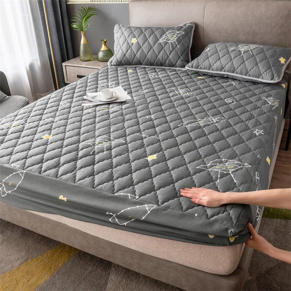SWONE Quilted Waterproof Mattress Protector, Fitted-Sheet Style, 12-Inch Deep Pocket, 120 x 200 cm
