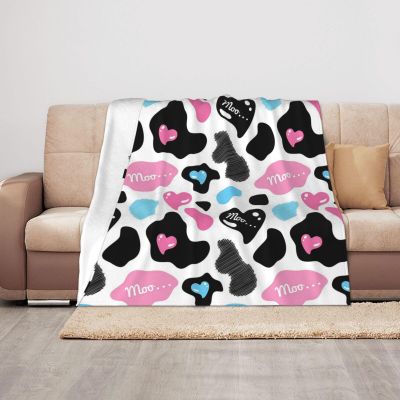 ASEELO 125 x 100 cm Moo Love Cow Print Fleece Blanket with Hearts