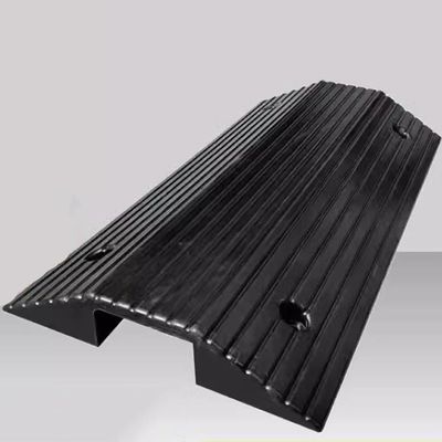 COKYIS Threshold Ramp, Portable Non-Slip Rubber Wheelchair Ramp (80 × 45 × 10 cm)