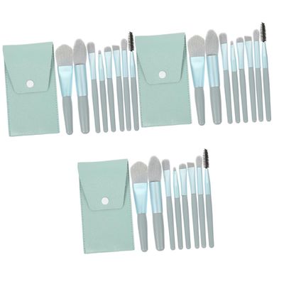 FOMIYES 3-Piece Makeup Brush Set with Wooden Handles for Powder, Concealer, and Eyeshadow