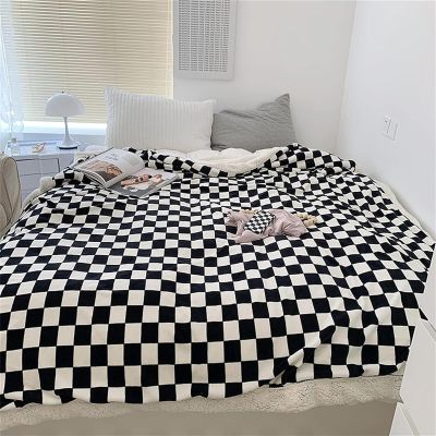WWYL Plush Fleece Blanket, Black, 150 x 200 cm