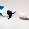 Toothpaste Lid for Pooping Dogs view 2