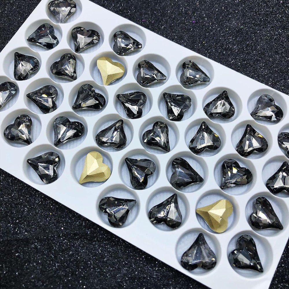 ELEGAM Large Twisted Heart Rhinestones for Nail Art, Pointed Base, 100 Pieces, 12 x 13 mm