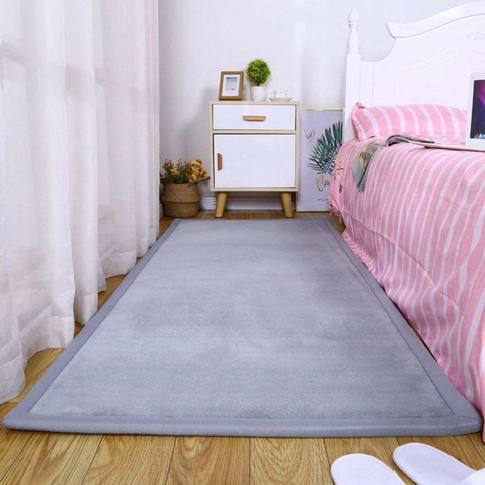 Single Tree Forest 2.5 cm Thick Rug for Kids' Room, Gray, 60 x 120 cm