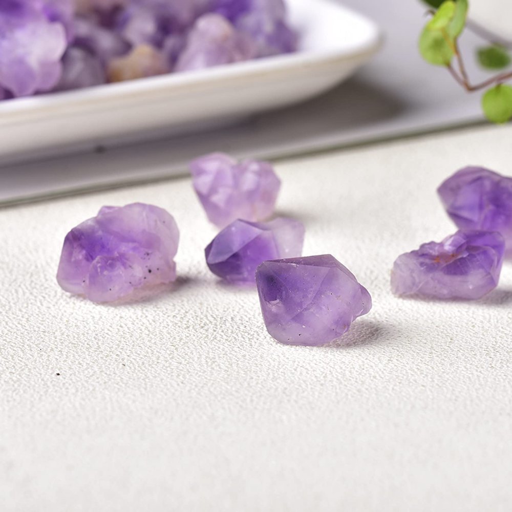 ISOLAY Natural Amethyst Stone, Random Shape, Aquarium and Home Decor, 100 g