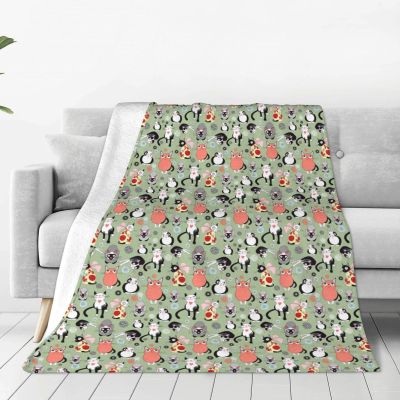 WURTON Soft Blanket with Cute Cartoon Cat Print