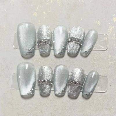 Long Luxury Press-On Nails, Full-Coverage Glitter Tips, Purple Cat-Eye, Size M