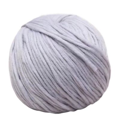 140 g Silk Yarn, Rainbow Gradient, Hand-Knitting Yarn for Scarves and Hats (Color: 04)