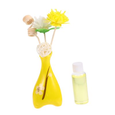 PRETYZOOM Aromatherapy Diffuser with Yellow Ceramic Bottle
