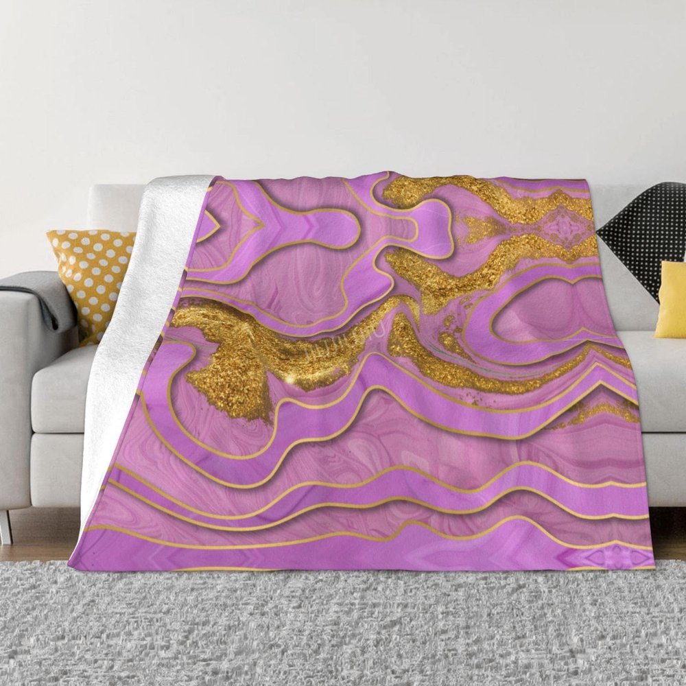 JIUJIUJIU Lightweight Flannel Blanket with Golden Lines Pattern