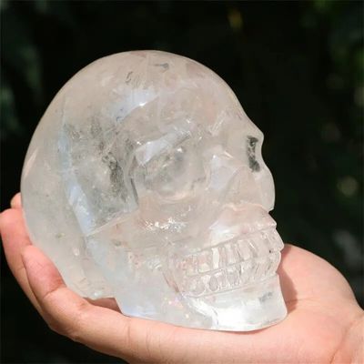 QINGQI schn Natural Rock Crystal Skull, Hand-Carved, Reiki Healing Gift (Size: 1,500–1,600 g)