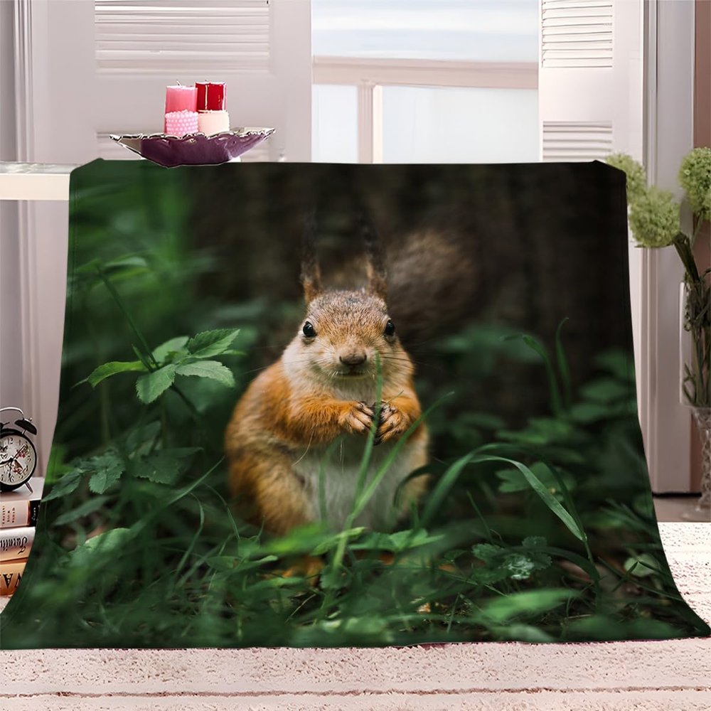 Squirrel Sherpa Fleece Blanket 220 x 240 cm