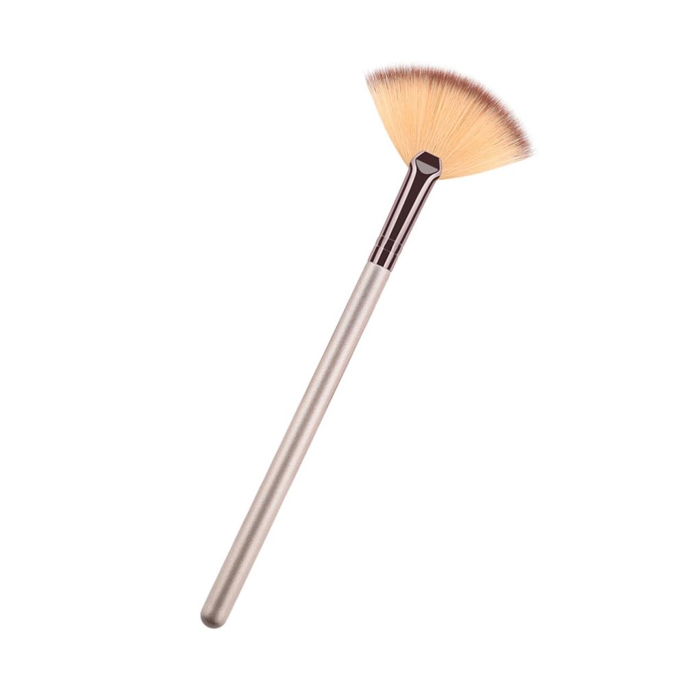 Fan Makeup Brush T-01-453 with Wooden Handle and Nylon Bristles