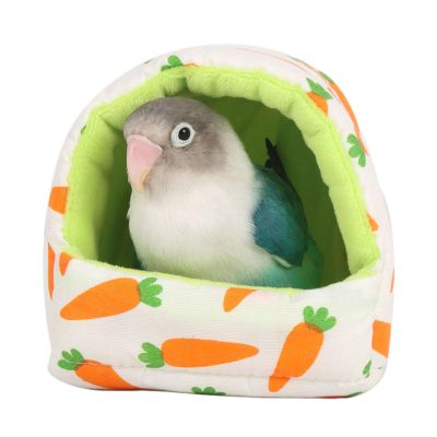 Hamster Bed Hideaway - Stylish Semi-Closed Hedgehog Bed with Carrot Pattern