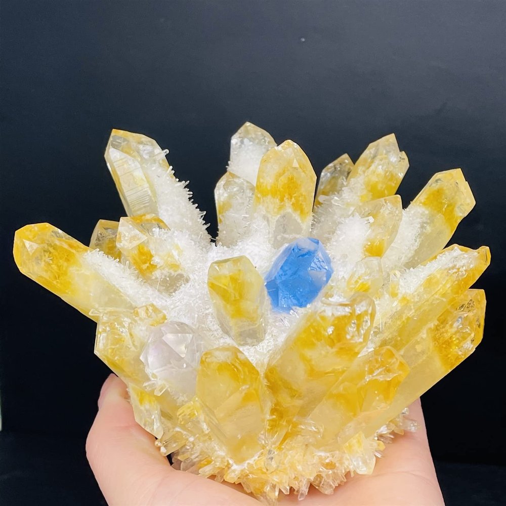 CZAOINCU Natural Ghost Phantom Quartz Rock Crystal Home Decor, 1 Piece, 650–700 g