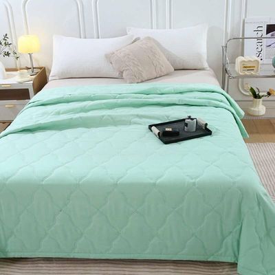 Ice Blankets All-Season Cooling Quilt for Hot Sleepers